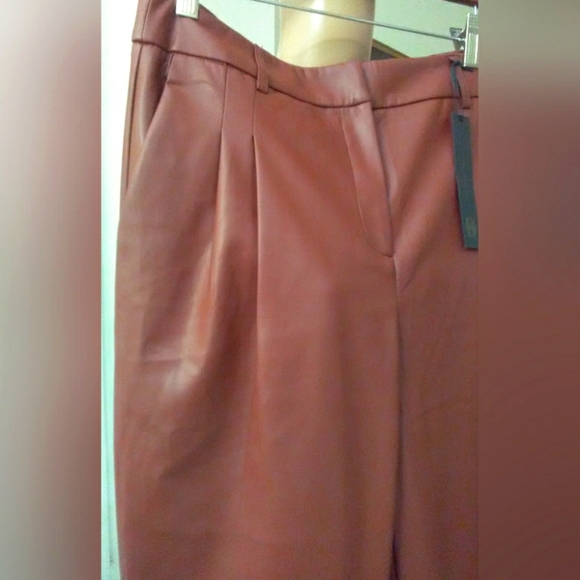 BNWT BEAUTIFUL HOUSE OF HARLOW FAUX LEATHER DRESS PANT MED. BROWN SZ. 8 SOFTEST! - Picture 2 of 8